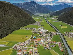Baugrundstück mit Baugenehmigung für 10 Einheiten