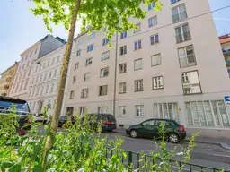 Nähe Botschaftsviertel - Marokkanergasse: Zwei-Zimmer-Erdgeschosswohnung in urbaner Toplage