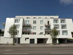 4-Zimmer-Wohnung mit 2 Balkonen, Top 18