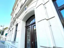 NUSSDORF - ALTBAU NEUWERTIG UND STILVOLL - 4 ZIMMER - NUSSDORF