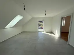 Neu adaptierte Dachgeschosswohnung in Velden am Wörthersee mit Seeblick!