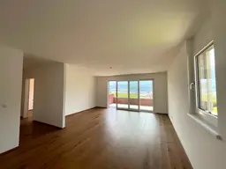 Charmantes Penthouse mit sonniger Terrasse und traumhafter Aussicht in Arzl