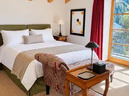 Stilvolles Luxus-Chalet mit privatem Spa am Arlberg