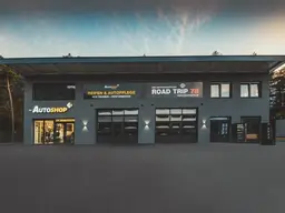 Werkstatt/ Halle mit Büro/ Verkaufsraum und Lager