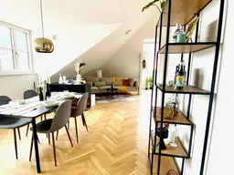 City Penthouse mit Stil und Altbaucharme