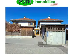 Doppelhaushälfte in ruhiger Einfamilienhausgegend