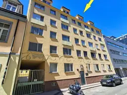 klimatisierter DG-Wohntraum mit Dachterrasse &amp; KFZ Stellplatz Nähe Gürtel &amp; Wienzeile