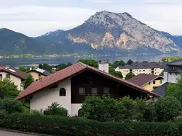 Eine 3-Zimmer-Wohnung mit 2 Loggien, insgesamt 69 m², eingebettet in die schöne Bergwelt von Altmünster.