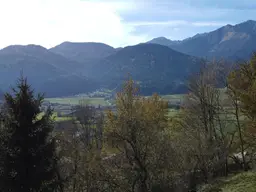 Baugrundstück mit traumhaftem Ausblick!