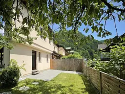 Charmante Maisonettenwohnung in ruhiger Reihenhausanlage mit Terrasse, Garten und Parkplatz!
