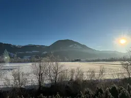 Haus im Tiroler Landhausstil in ruhiger und sonniger Lage - Direkt vom Eigentümer