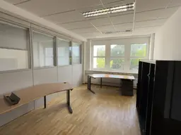Attraktive Bürofläche in ruhiger Grünlage 