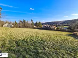 Sonnige Baugründe mit Fernblick in ruhiger Waldrandlage