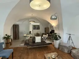 Praxis/ Studio direkt am Schrannenplatz zu vermieten | Optional mit Parkplatz