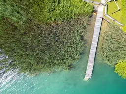 NATURE-HIDEAWAY am WÖRTHERSEE | 520m2 Bauland mit eigenem Steg, Bootsanleger, FREIZEITWOHNSITZ