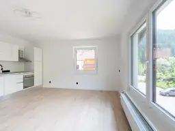 ERSTBEZUG nach SANIERUNG mit GARAGE | Charmante 3-Zimmer-Wohnung mitten im Schigebiet, 2 Loggien, Schikeller