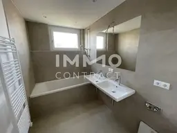 Arndt Fifty - Stilvolle 3 Zimmer Dachgeschosswohnung mit Terrasse und perfekter Verkehrsanbindung!