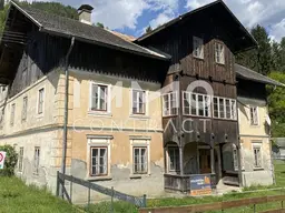 Grünflächen mit Altbestand