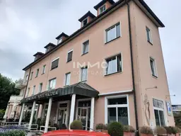 Wohnung im ehemaligen Hotel Viktoria mit besonderem Ambiente!