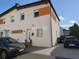 Moderne Doppelhaushälfte in Haunoldstein mit Garten und überdachter Terrasse!