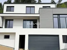 Modernes Griffner-Architektenhaus mit Burgblick