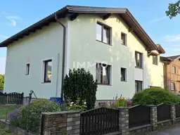 Zweifamilienhaus in ruhiger Siedlungslage von Wieselburg – Viel Platz für Familie, Generationen oder Wohnen &amp; Arbeiten