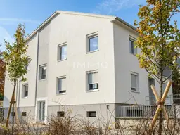 Modernes 2-Zimmer Büro mit Balkon &amp; 2 Stellplätzen im Regierungsviertel