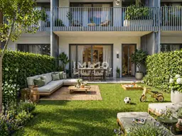 Hofseitige Balkonwohnung (Raumhöhe 2,85 m): Erstbezug nahe 7. Bezirk
