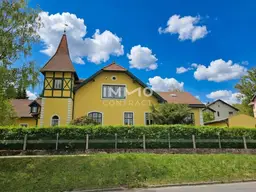 Repräsentative Villa in Zwettl mit 2137 m² Grundstück - Wohnen und Arbeiten stilvoll vereint
