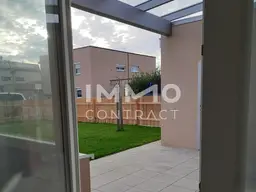 Doppelhaushälfte in ruhiger Lage - zwei getrennte Wohneinheiten möglich!