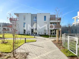KREMSER WOHNDOMIZIL3Zi -Gartenwohnung 77qm mit 104qm Garten, Tiefgarage in Grünruhelage