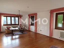 MEHRFAMILIENHAUS IN FURTH STEHT ZUM VERKAUF