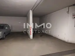 Parkplatz in der Laudongasse 34! Kleinere Autos geeignet