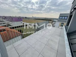 2 Dachterrassen &amp; 2 Monate mietfrei – 3-Zimmer-DG-Wohnung mit Kühlung