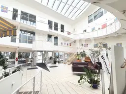 Bürokomplex (auch einzeln zu mieten), All-Inklusive Miete, Parkplatz (nach Verfügbarkeit)