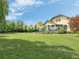 Französisches Jagd-Chalet – nur 30 Minuten von Wien: 2.000 m² Grundstück in unverbaubarer Ruhelage