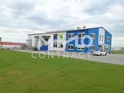 Modernes Betriebsgebäude mit Büro, Freiflächen und Parkplatz - Nähe Haag - Gewerbegebiet