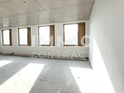 Gut aufgeteilte Ordinationsfläche mit großzügiger Terrasse - 170m²