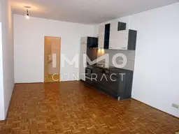 Wohnung mit allgemeiner Dachterrasse im Zentrum von Enns