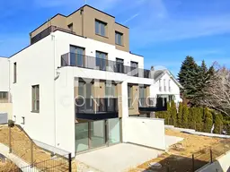 Luxuriöses Doppelhaus mit viel Platz – Eleganz und Stil inmitten der Weinberge