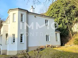 Neuer Preis! Generalsanierte historische Villa auf außergewöhnlichem Grundstück