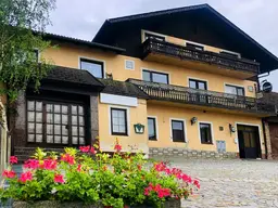ANLAGEOBJEKT :Fremdenzimmer - 2Gastro-Objekte teilw. ganzj. Vermietung ca. 5,6% mit ca. 1,8ha Landwirt/ForstNÖ Waldviertel Nord