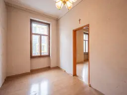 ++NEU++Sanierungsbedürftige 2-Zimmer Altbauwohnung - toller Grundriss