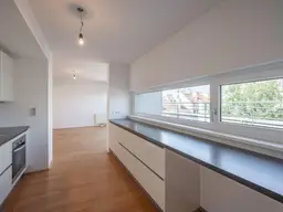 ++NEU++ Fantastisch aufgeteilte 4 Zimmer DG-Wohnung in absoluter Bestlage des 09. Bezirks - Viktor Frankl Park / Mariannengasse. +++ Dachterrasse! ++++
