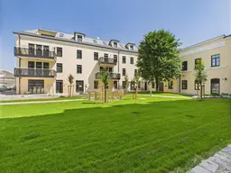 TRAUN : Exklusive GASTRONOMIEFLÄCHE ca. 252 m² (Teilung der Fläche auf ca. 168 m² möglich )+ 2 Terrassen ca. 102,75 m²