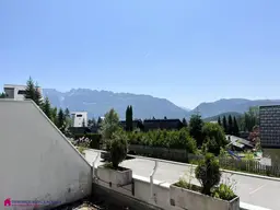 Ferienwohnsitz – Eckwohnung mit riesiger Terrasse in Sonnenlage mit tollem Bergpanorama.