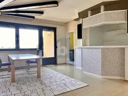 BARRIEREFREIER ZUGANG MIT BALKON &amp; PKW STELLPLATZ