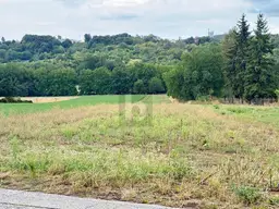 GRÜN-SIEDLUNGSLAGE IN BAHNHOFSNÄHE - OPTIMAL AUCH ALS ANLAGE