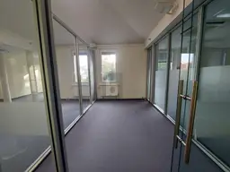 REPRÄSENTATIV AM SCHILLERPLATZ 