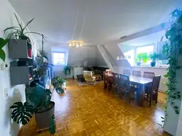 EINZIEHEN UND WOHLFÜHLEN MIT SPEZIELLEM FLAIR